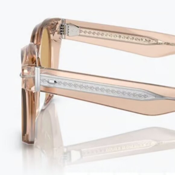 OLIVER PEOPLES MERCEAUX SQUARE SUN IN CHAMPAGNE PHOTOCHROMIC (OV5498SU) MSRP$619 main image 10